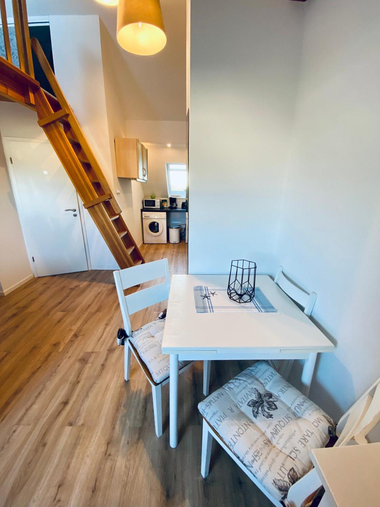 Apartment Schleusentor - Ferienwohnung Maisonette Росток Екстериор снимка